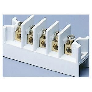 Gewiss GW44606 m. pressure mounting 3-pin 4qmm terminal block