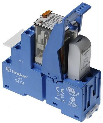 Finder 58.34.8.110.0060 coupling relay