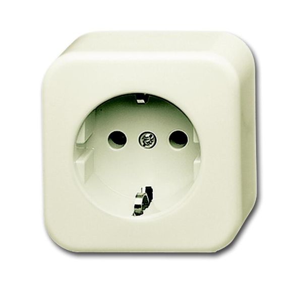 Busch-Jaeger 2300-01 EAP-09-500 SCHUKO® socket, with internal contact protection Busch-Duro 2000® AP white