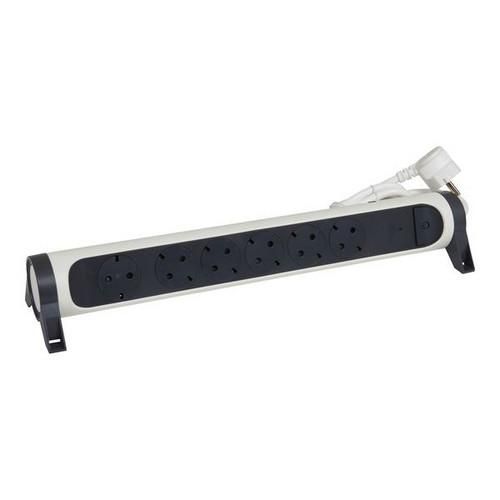 Legrand 694526 rotatable 6xSD MCB 1.5m cable ultrws./sw power strip